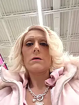 beautifulme23's cam snapshot