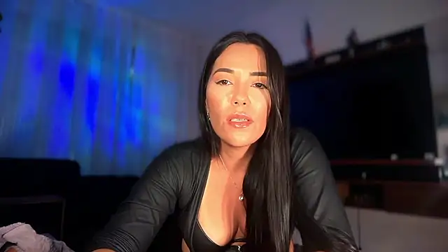 mistresslaviniabr live sex cam