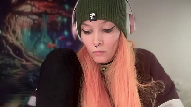 FRRANNKIE live sex cam