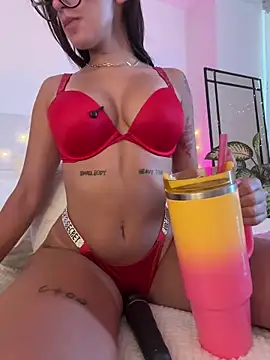 Tiny_lilith's cam snapshot