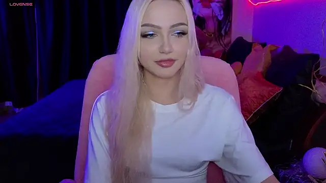 LinaLirian's cam snapshot