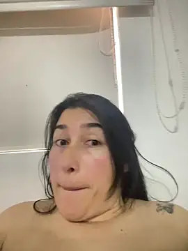 andreaisis2 live sex cam