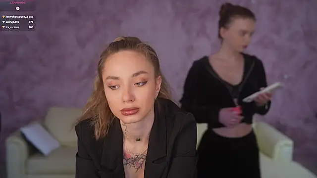 Zlata_Sky's cam snapshot