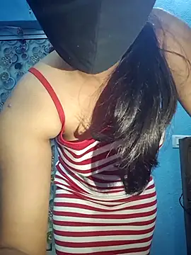 shrutee12 live sex cam