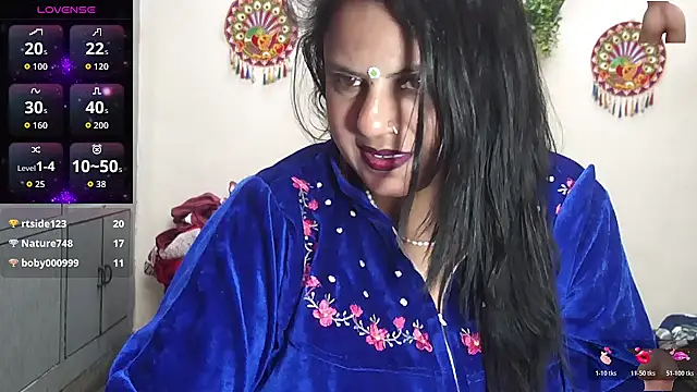 Sexy_komolika's cam snapshot