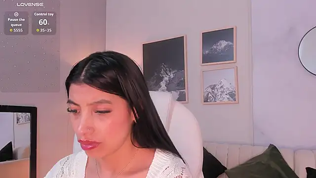 Tiffany_Low live sex cam