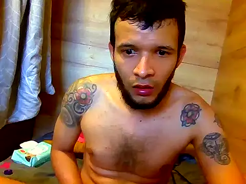 ELARKIMAN's cam snapshot