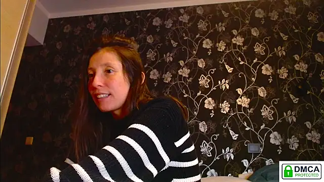 Sophi_Cute's cam snapshot