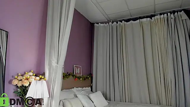 Dearly_Emily's cam snapshot