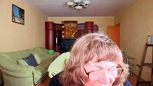 Betty_Brick's cam snapshot