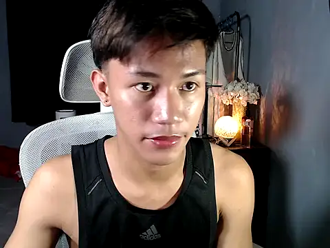 naughtyboyloy_0 live sex cam