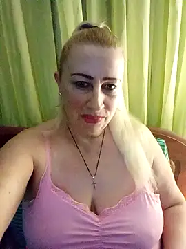 Esenia505's cam snapshot