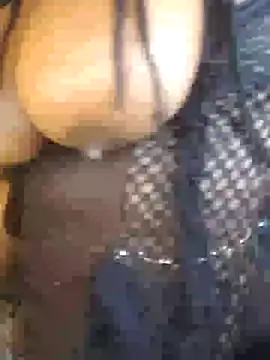 freakycoco81's cam snapshot