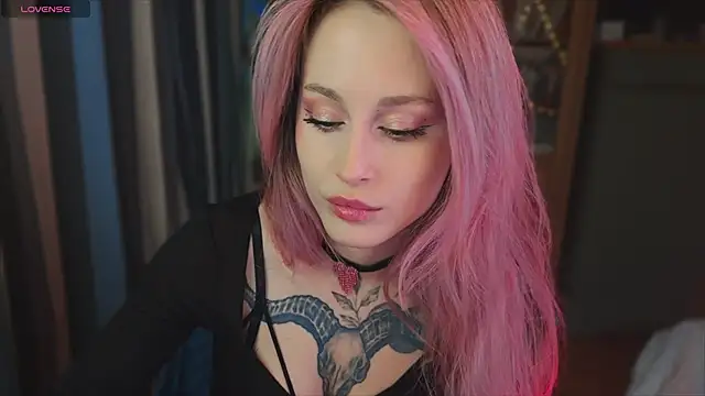 aviva_faith's cam snapshot