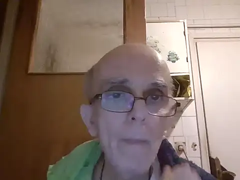 mariusica1@xh's cam snapshot