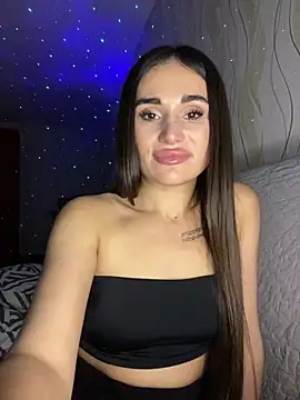 MonikaSi's cam snapshot