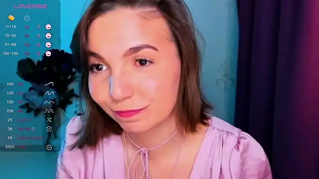 KindHazelHere_'s cam snapshot