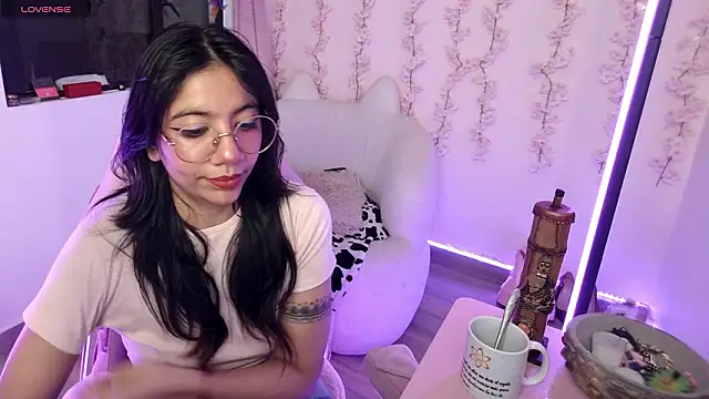 Nami_usagi live sex cam