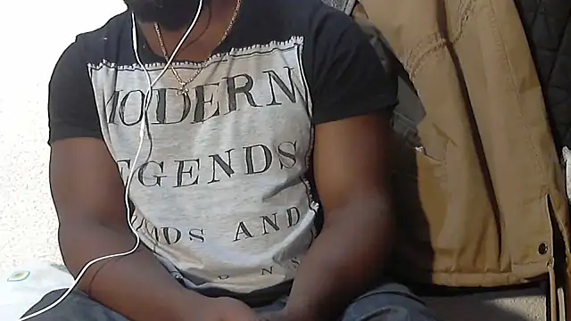 mmoiblack's cam snapshot