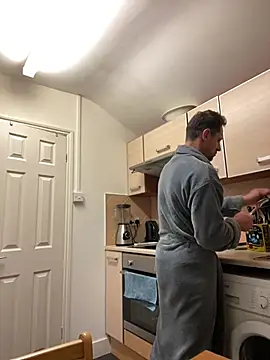 Yourhotboy_42's cam snapshot