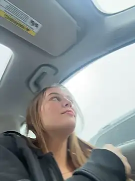 AllesandraLove's cam snapshot