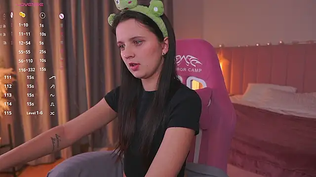 LilLisa live sex cam