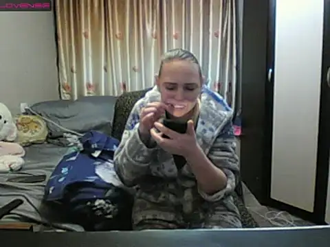 JenniDeep's cam snapshot