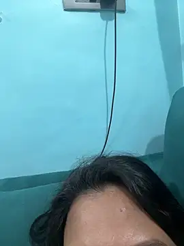 heenashai's cam snapshot