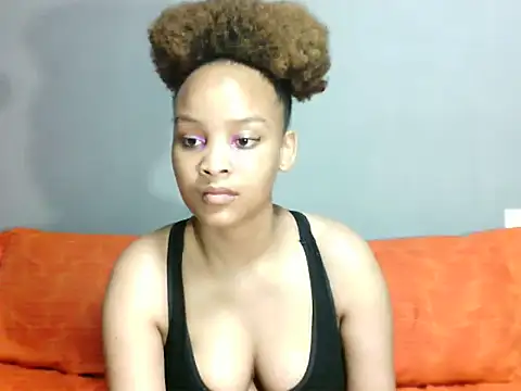 SmallSlut5's cam snapshot