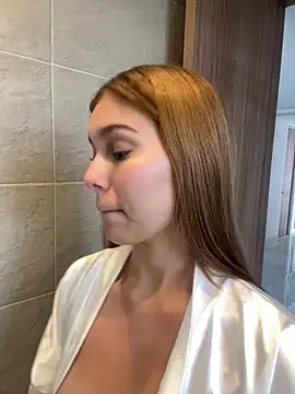 Nikii__ live sex cam