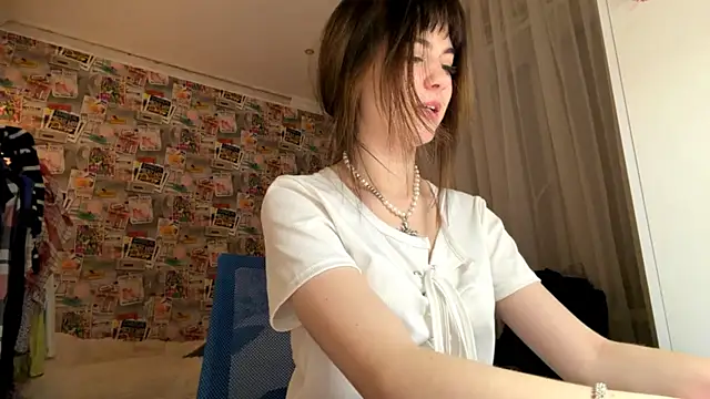 GuyedTheobid's cam snapshot