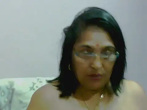 sexy69hotmum's cam snapshot