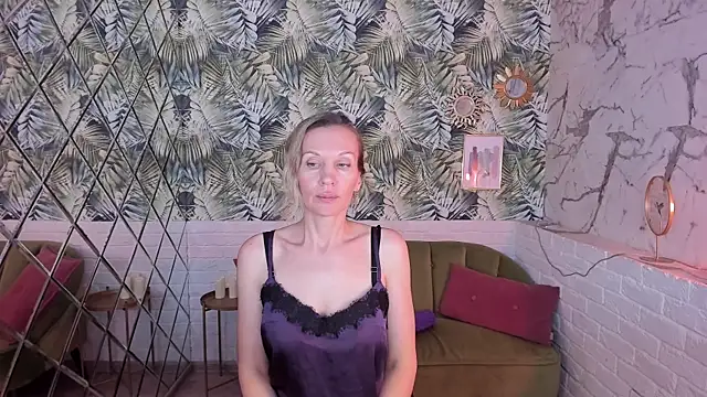 NancyGrace's cam snapshot