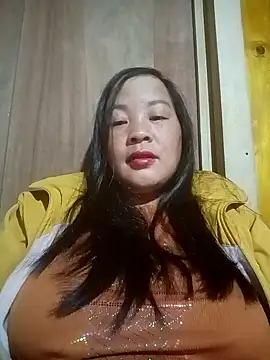 MinaYangon502's cam snapshot