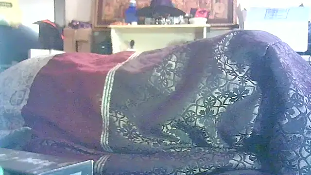 ON3YOULLN3VER_FIR3's cam snapshot