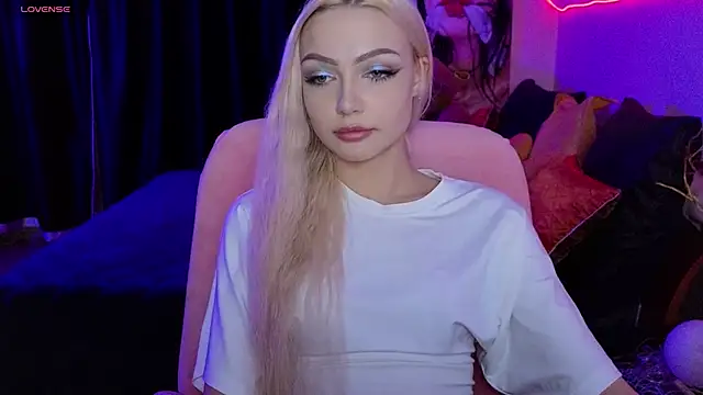 LinaLirian's cam snapshot