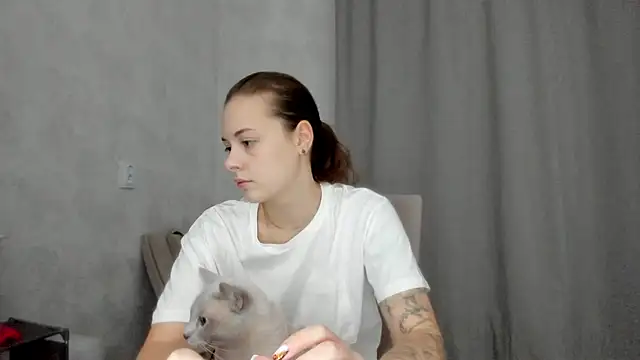 why_again_me's cam snapshot