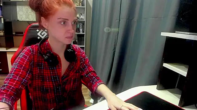 Sky_linee2's cam snapshot