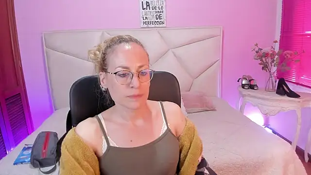 SammySanders's cam snapshot