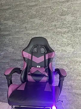 Alina_Zans's cam snapshot