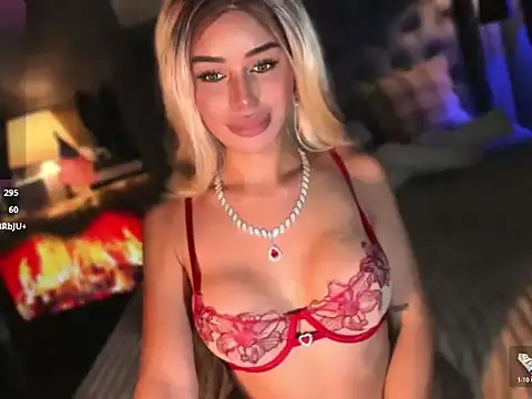 ZyraGoddes live sex cam