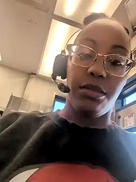 Synfulsymone9's cam snapshot