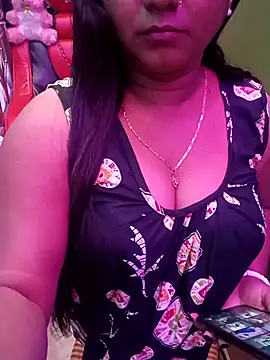 ella_mariya's cam snapshot