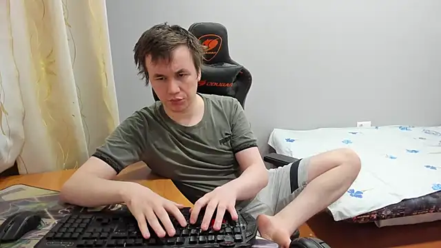 iliaskrislove live sex cam