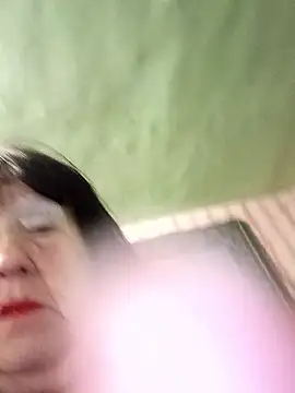 CrystalLime6411's cam snapshot