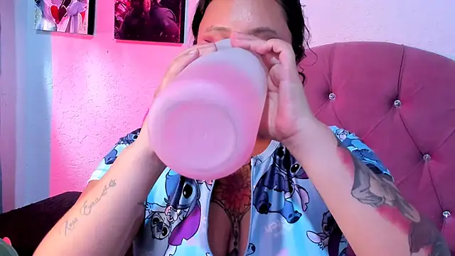 Mila_nixon02's cam snapshot