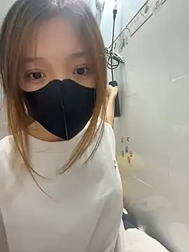 Linaa_baby live sex cam