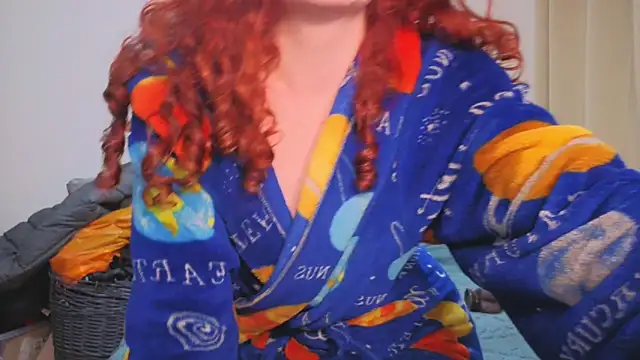 ENGLISHEMILY_69's cam snapshot