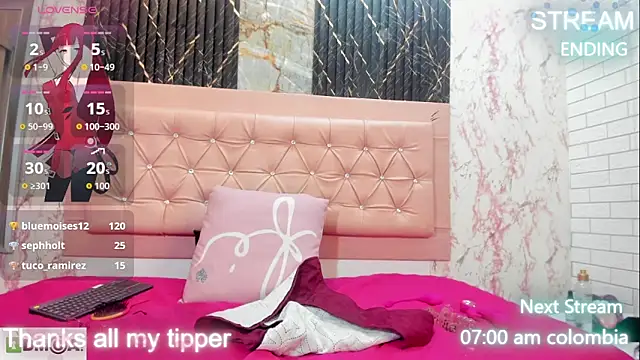 Caroline_daring live sex cam