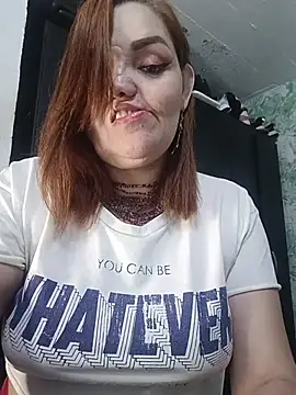 MayaLuna1's cam snapshot